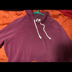 cropped hoodie
